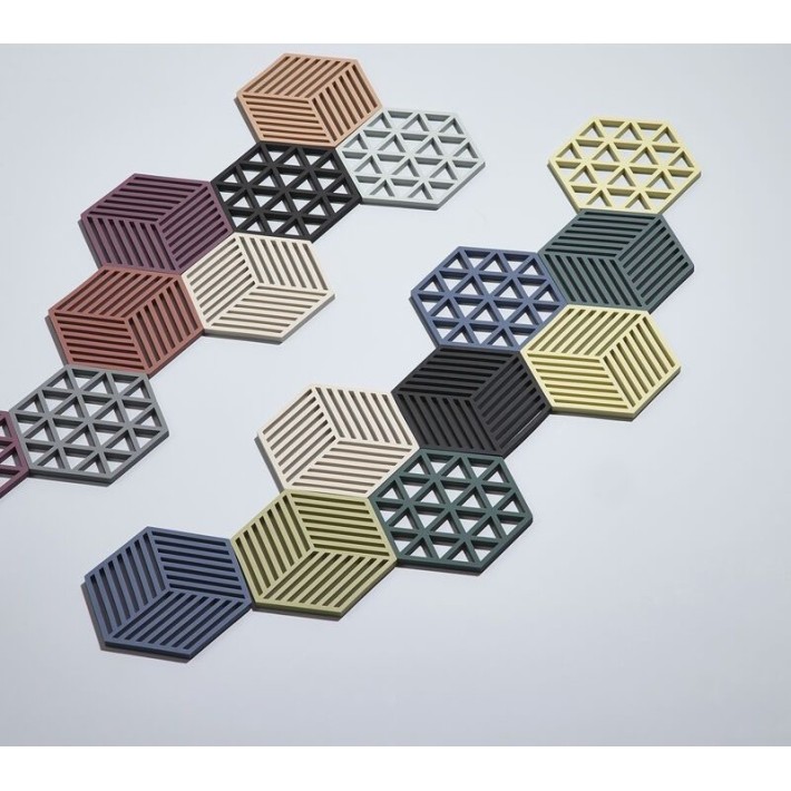 Zone Denmark Σουπλά Σιλικόνης για Ζεστά Σκεύη 16x14 εκ. - Hexagon Olive Green